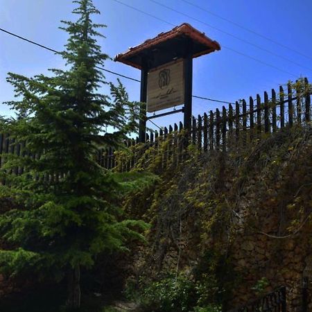 Saint Michel Chalets Al Arz Eksteriør bilde